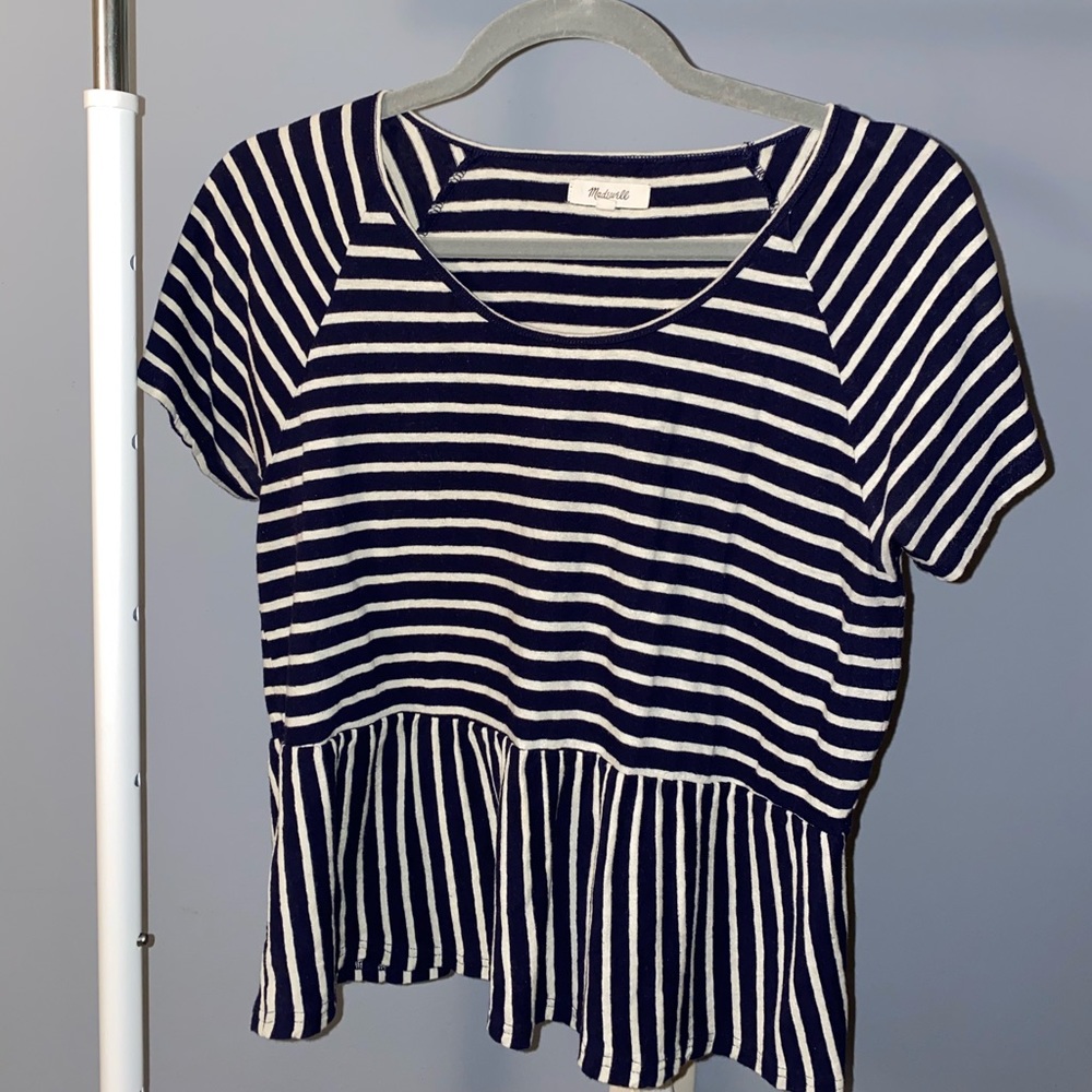 Contrasting stripes top
